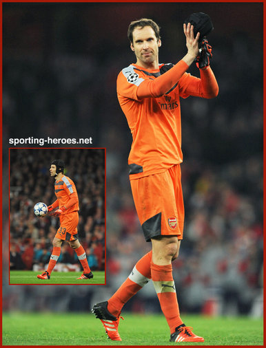 Petr Cech - Arsenal FC - 2015/16 Champions League.