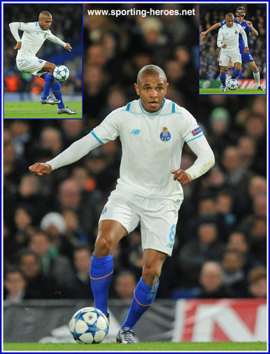 Yacine BRAHIMI - Porto - 2015/16 Champions League.
