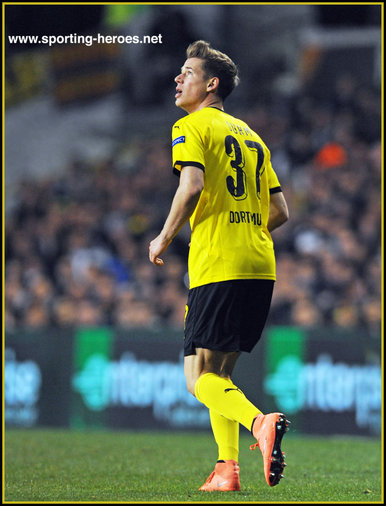 Erik DURM - Borussia Dortmund - 2016 Europa League. Knock out games.