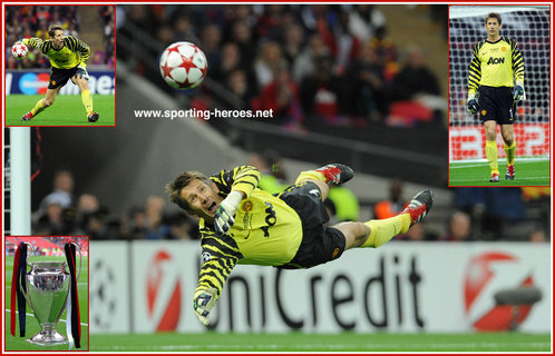 Edwin Van Der Sar - Manchester United - 2011 UEFA Champions League Final.