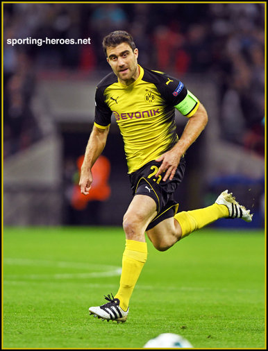 Sokratis Papastathopoulos - Borussia Dortmund - 2017/18 Champions League.