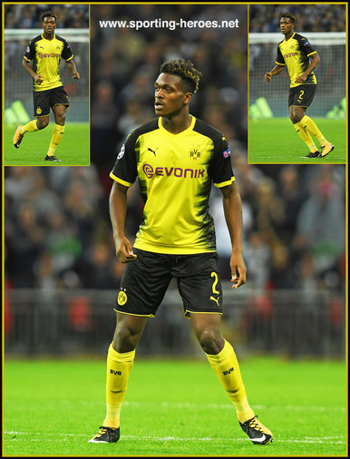 Dan-Axel ZAGADOU - Borussia Dortmund - 2017/18 Champions League.