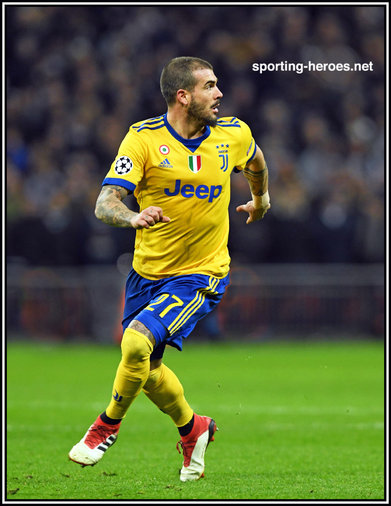 Stefano STURARO - Juventus - 2017/18 Champions League. Knock out games.