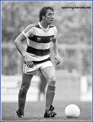 Tommy CUNNINGHAM - Queens Park Rangers - League appearances.