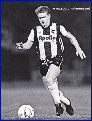 Martin SINGLETON - West Bromwich Albion - League appearances.