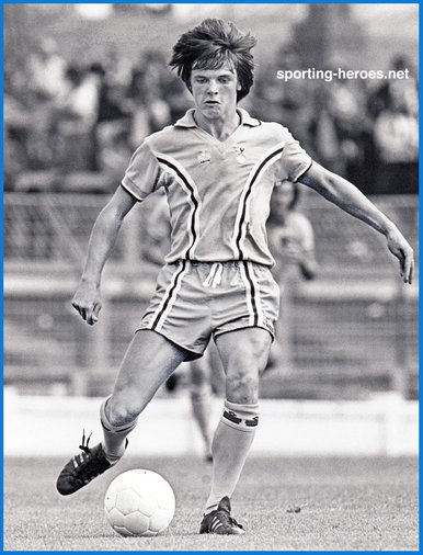 Gary Bannister - Coventry City - League Appearances