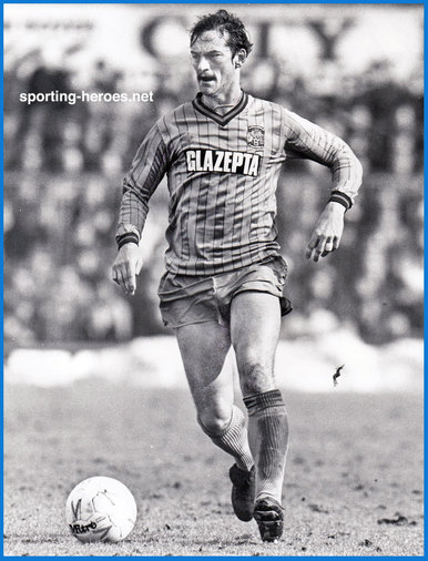 Kenny Hibbitt - Coventry City - League appearances.