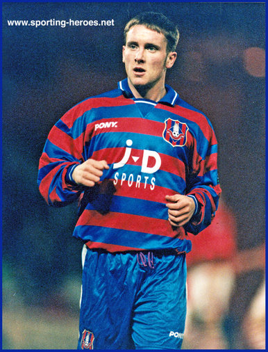 David BERESFORD - Oldham Athletic - League appearances.