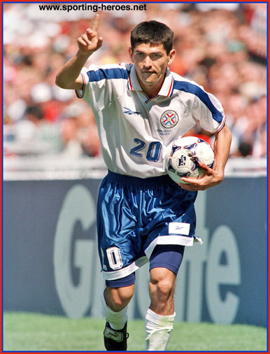 Denis Caniza - Paraguay - 1998 World Cup Finals.