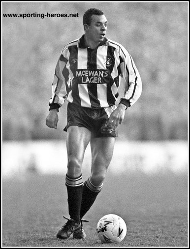 Alan PARIS - Notts County - League apperances.
