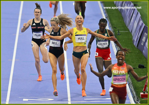 Jessica HULL - Australia - 1500m silver medal at 2024 Paris Olympic Games.