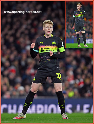 Jerdy SCHOUTEN - PSV  Eindhoven - 2025 Champions League knock-out games.