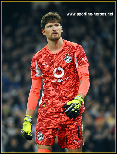 Gregor KOBEL - Borussia Dortmund - 2025-2026 Champions League games.