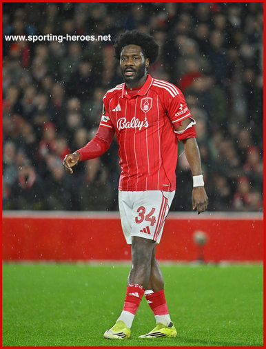 Ola AINA - Nottingham Forest - 2025-2026 Europa League Games