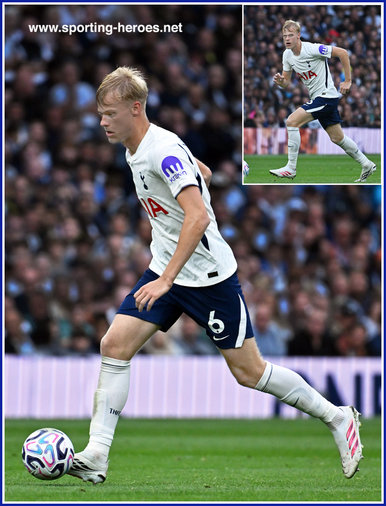 Jan Paul  van HECKE - Tottenham Hotspur - League apperances.