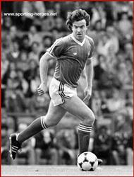 John Robertson Nottingham Forest hero dies