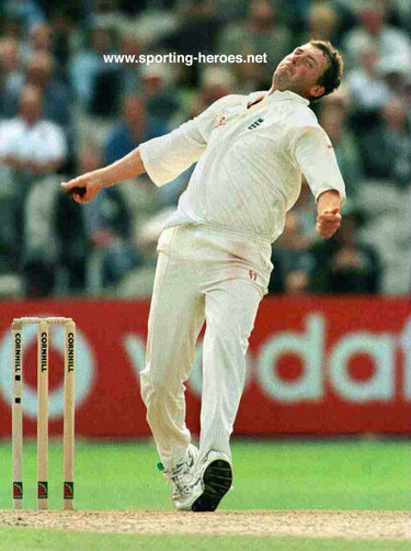 Angus Fraser - England - Test Profile 1989 - 1998