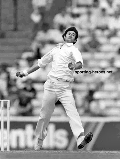 Richard Hadlee - New Zealand - Test Profile