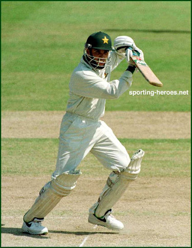 Ali Naqvi - Pakistan - Test Record
