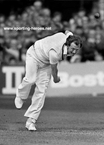 Arnie Sidebottom - England - Test Profile 1985