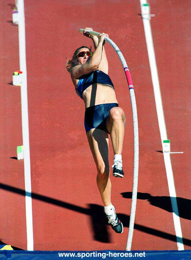 Stacey Dragila - U.S.A. - Olympic and World Champion in the pole vault.