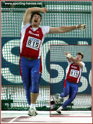 Ilya Konovalov - Russia - 2001 World Championships Hammer bronze medal.
