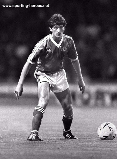 Gary Fleming - Northern Ireland - Northern Ireland Caps 1986-1994