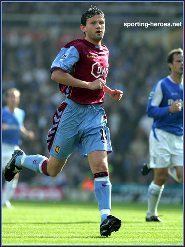 Eirik Bakke - Aston Villa  - League appearances.