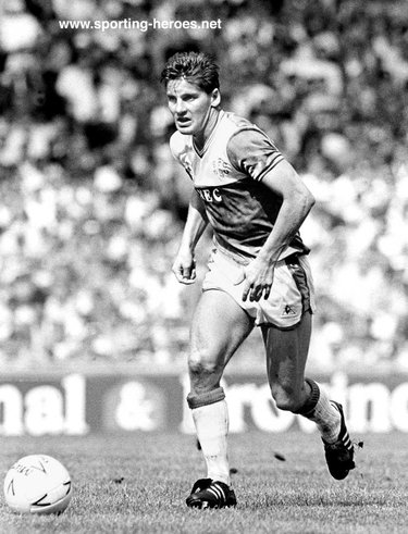 Paul Bracewell - Everton FC - League Appearances