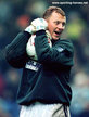 Paul CRICHTON - West Bromwich Albion - League Appearances