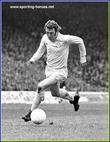 Mick Jones - Leeds United - League appearances.