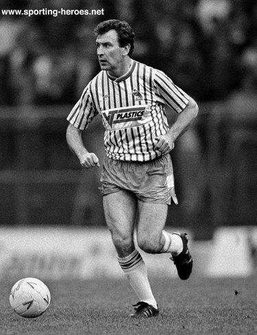 Lawrie Madden - Sheffield Wednesday - League appearances.