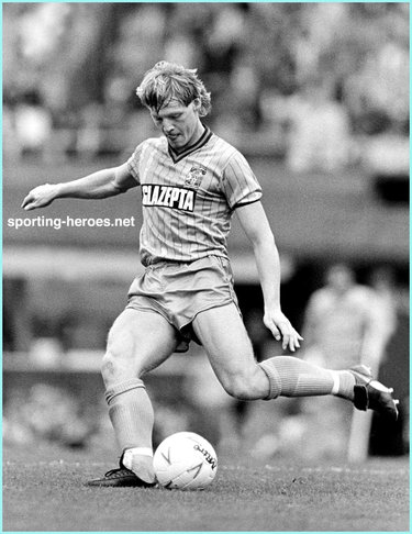 Stuart Pearce - Coventry City - 1983/84-1984/85