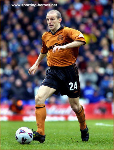 Alex Rae - Wolverhampton Wanderers - League appearances.