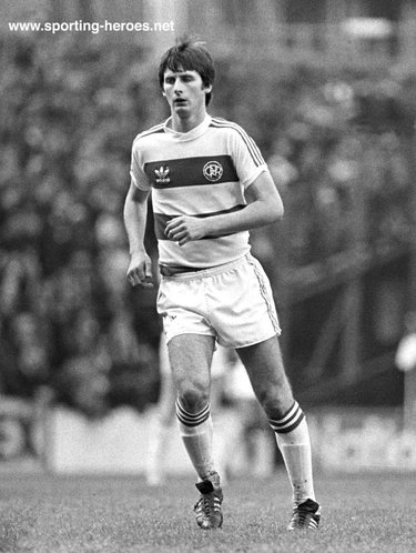 Glenn Roeder - Queens Park Rangers - League appearances.