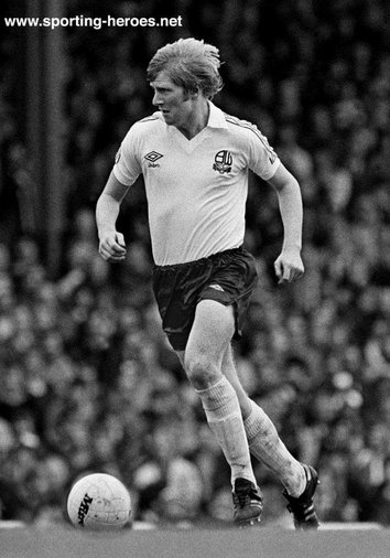 Mike Walsh - Bolton Wanderers - League appearances.