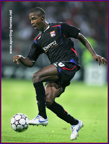 Eric Abidal - Olympique Lyonnais - UEFA Champions League 2006/07