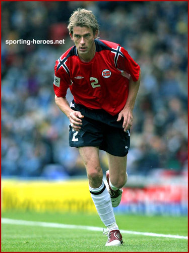 Andre Bergdolmo - Norway footballer - FIFA Verden Kopp 2006 kvalifikasjon
