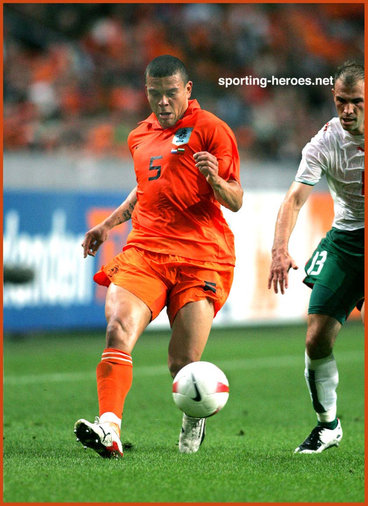 Wilfred Bouma - Nederland - UEFA EK 2008 Kwalificatie