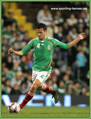 Aaron Galindo - Mexico - FIFA Copa del Mundo 2010 Calificación