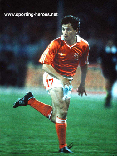 Hans Gillhaus - Nederland - FIFA Wereldbeker 1990