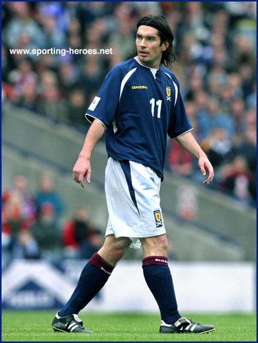 Richard Hughes - Scotland - FIFA World Cup 2006 Qualifying