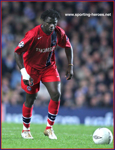 Modeste M'Bami - Paris Saint-Germain - UEFA Champions League 2004/05