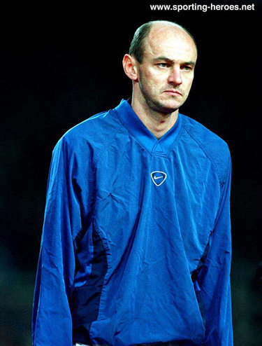 Viktor Onopko - Russia - FIFA World Cup 2002