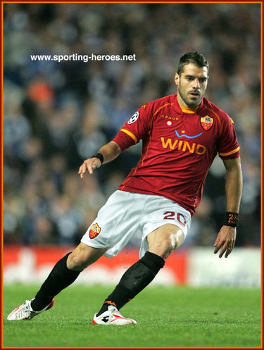 Simone Perrotta - Roma  (AS Roma) - UEFA Champions League 2008/09
