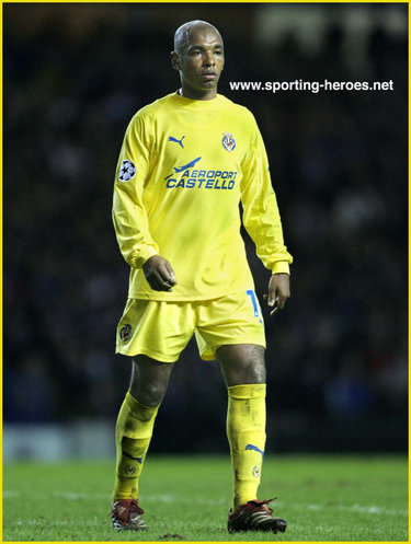 Marcos Senna - Villarreal - UEFA Champions League 2005/06