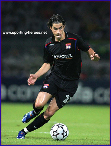 "TIAGO" MENDES - Olympique Lyonnais - UEFA Champions League 2006/07