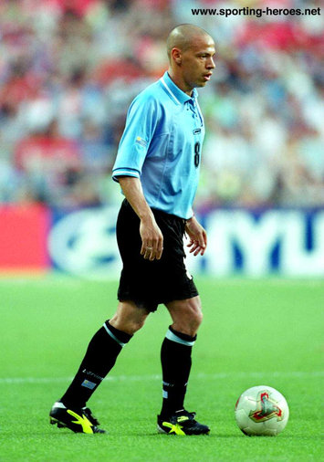 Gustavo Varela - Uruguay - FIFA Copa del Mundo 2002