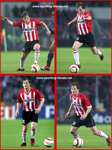 Johann Vogel - PSV  Eindhoven - UEFA Champions League 2004/05