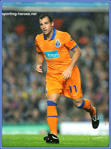Mariano Gonzalez - Porto - UEFA Liga dos Campeões 2009/10